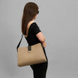 Borsa in pelle con tracolla regolabile MASHA Beige