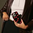 Burga Hoesje Dubbellaags Cherrybomb iPhone 16 Pro