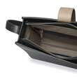 Urban Vanilla, Borsa in pelle strutturata con design lungo AMANDA, Nero/Beige
