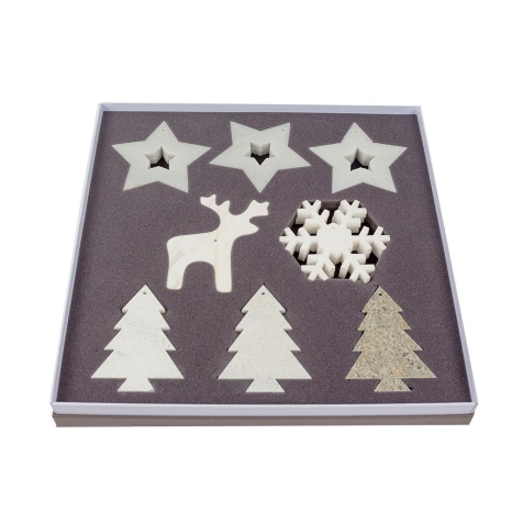 Christmas Decoration - Set of 15 Pieces