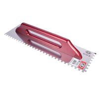 Cazzuola in acciaio inox, Olejnik, seghettata, 10x10 mm, 13x68 cm, manico lungo in legno, Rosso